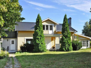 6 person holiday home in MELLERUD, Mellerud